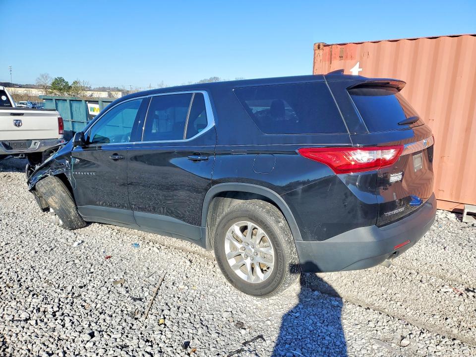 Photo 2 from auction – 2018 CHEVROLET TRAVERSE L with VIN 1GNERFKW6JJ257327