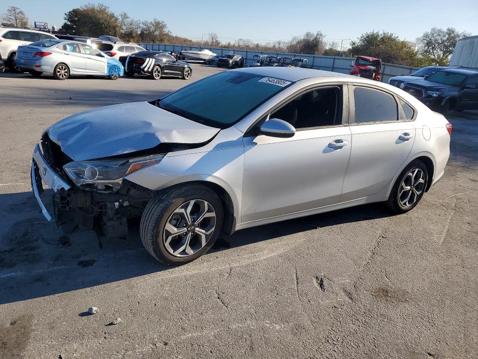 Photo 1 from auction – 2020 KIA FORTE with VIN 3KPF24AD1LE195535