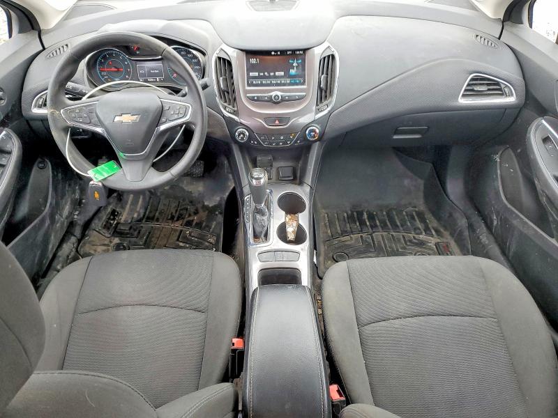 Photo 8 from auction – 2017 CHEVROLET CRUZE with VIN 1G1BE5SM2H7232280