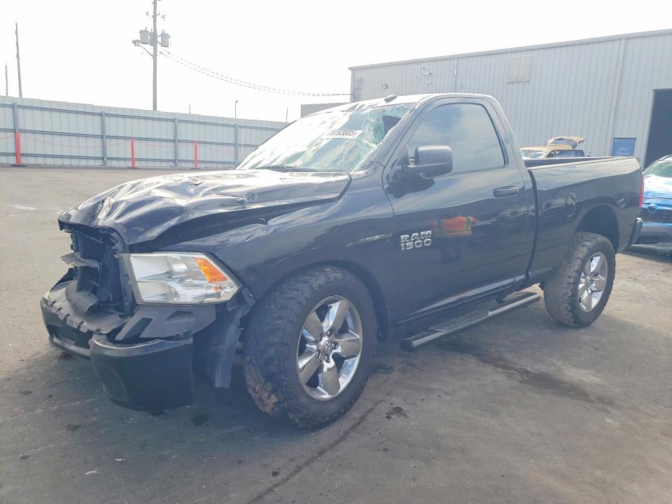 RAM 1500 2017 z numerem VIN 3C6JR6AG0HG695958 - Zdjęcie z aukcji
