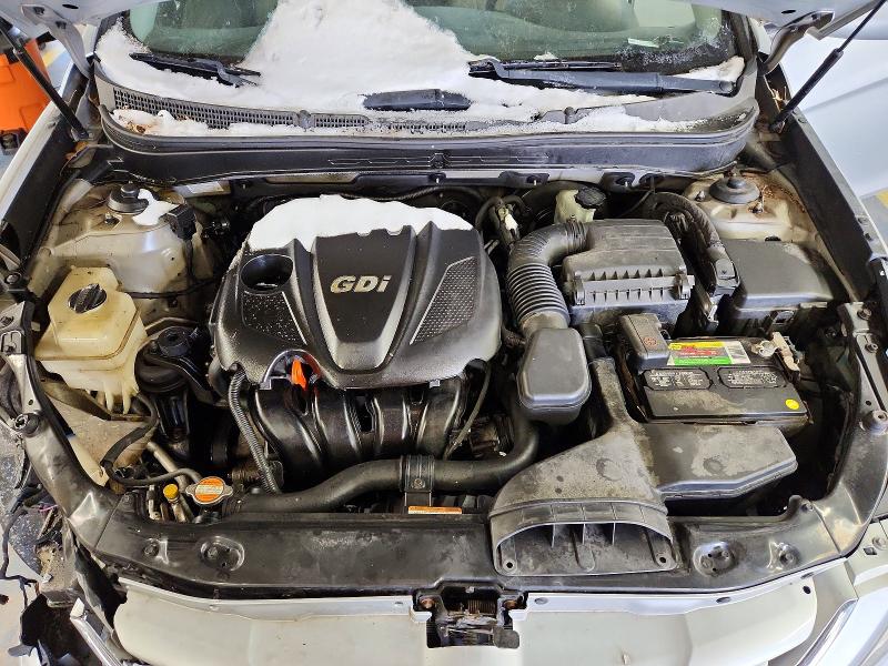 Photo 11 from auction – 2011 HYUNDAI SONATA with VIN 5NPEB4AC2BH068659