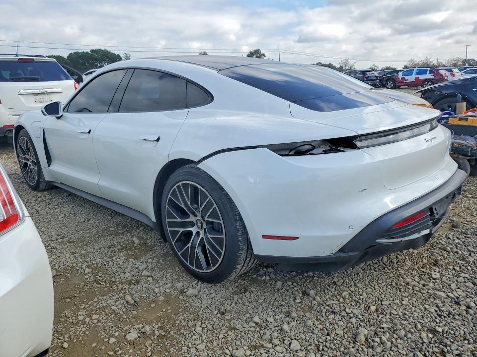 Photo 2 from auction – 2021 PORSCHE TAYCAN with VIN WP0AA2Y10MSA13466