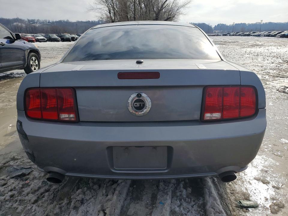 Photo 6 from auction – 2007 FORD MUSTANG GT with VIN 1ZVFT82H575261122