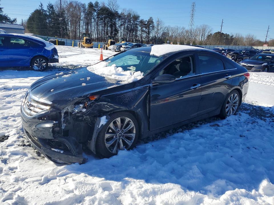 HYUNDAI SONATA 2011 with VIN 5NPEC4AB7BH194276 - Photo from auction
