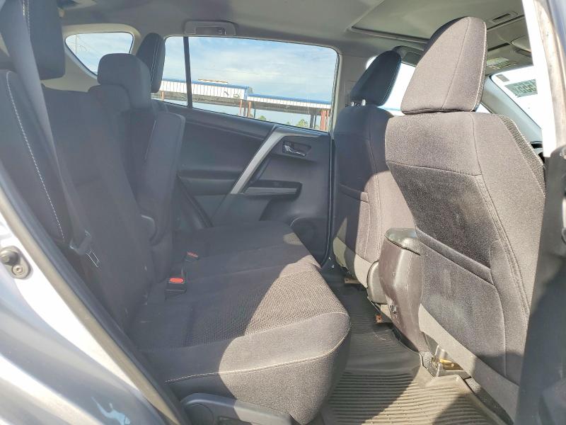 Photo 11 from auction – 2018 TOYOTA RAV4 ADVEN with VIN 2T3RFREV5JW728456