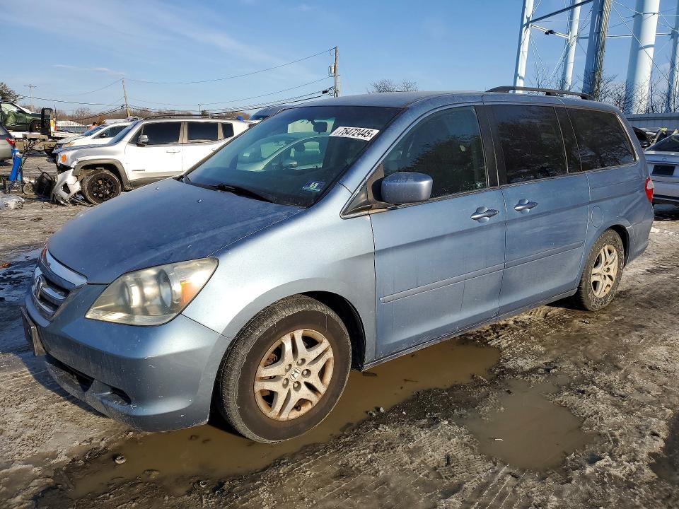 HONDA ODYSSEY EX 2006 with VIN 5FNRL38476B105331 - Photo from auction
