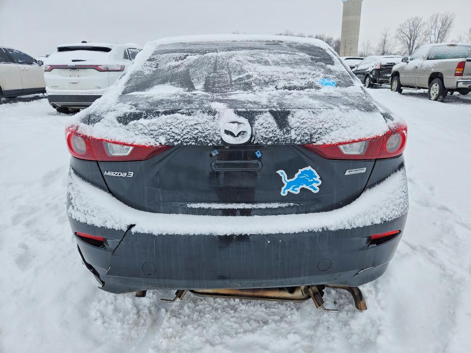 Photo 6 from auction – 2018 MAZDA 3 SPORT with VIN 3MZBN1U77JM220755