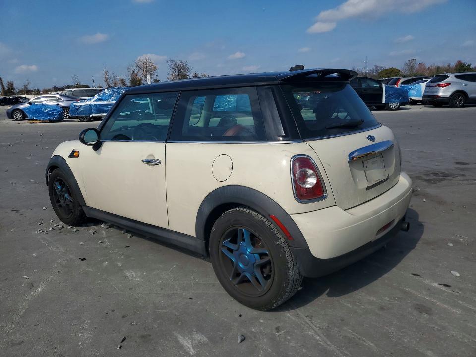 Photo 2 from auction – 2013 MINI COOPER with VIN WMWSU3C5XDT544657