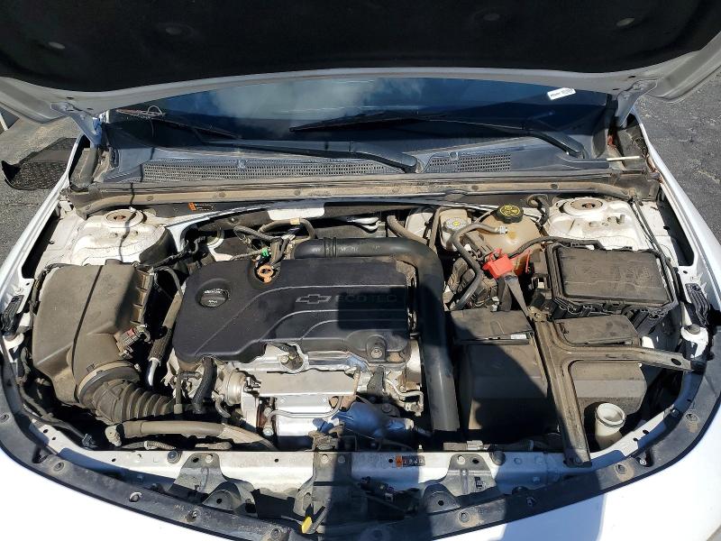 Photo 11 from auction – 2018 CHEVROLET MALIBU with VIN 1G1ZD5ST8JF138389