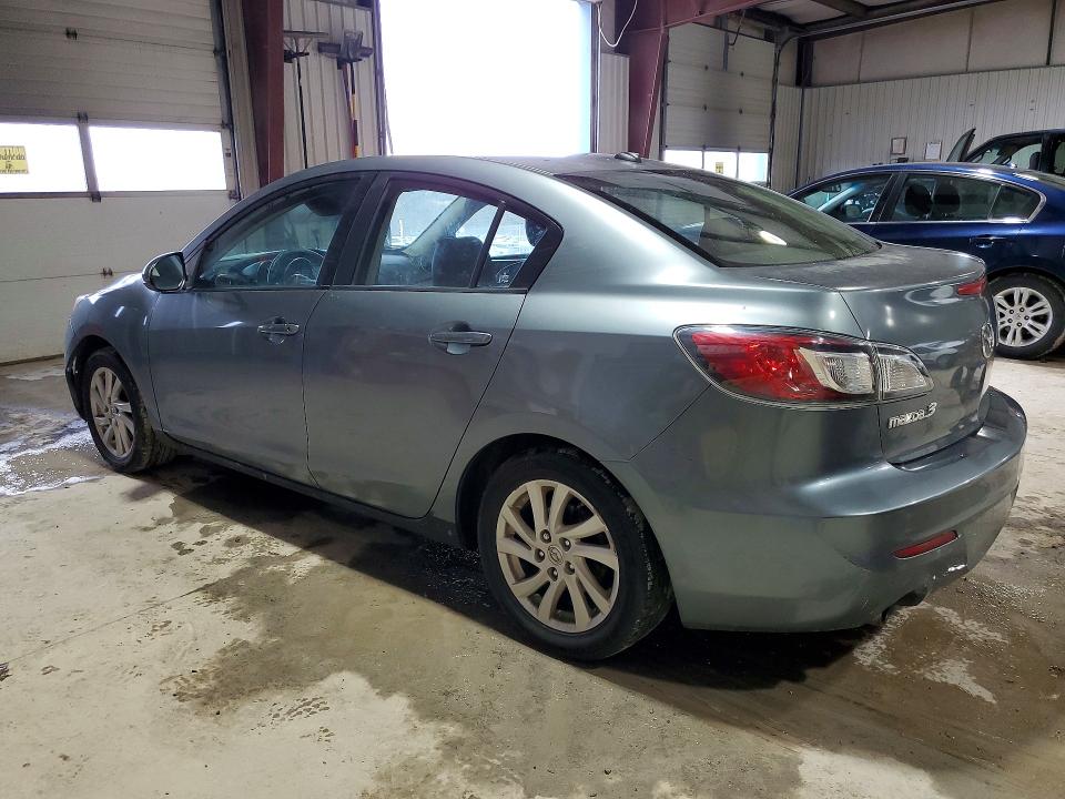 Photo 2 from auction – 2012 MAZDA 3 with VIN JM1BL1W78C1663566