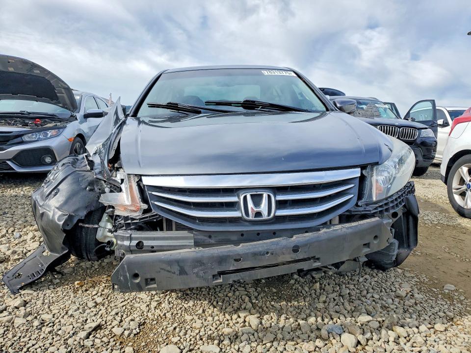Photo 5 from auction – 2012 HONDA ACCORD with VIN 1HGCP3F80CA024967