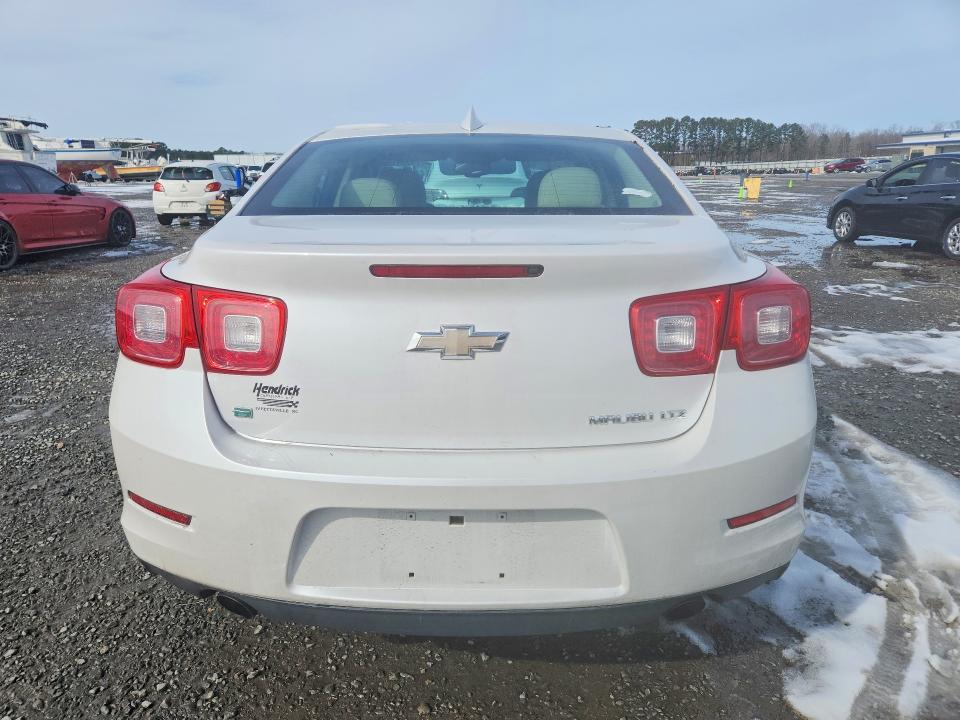 Photo 6 from auction – 2015 CHEVROLET MALIBU LTZ with VIN 1G11F5SLXFF114142