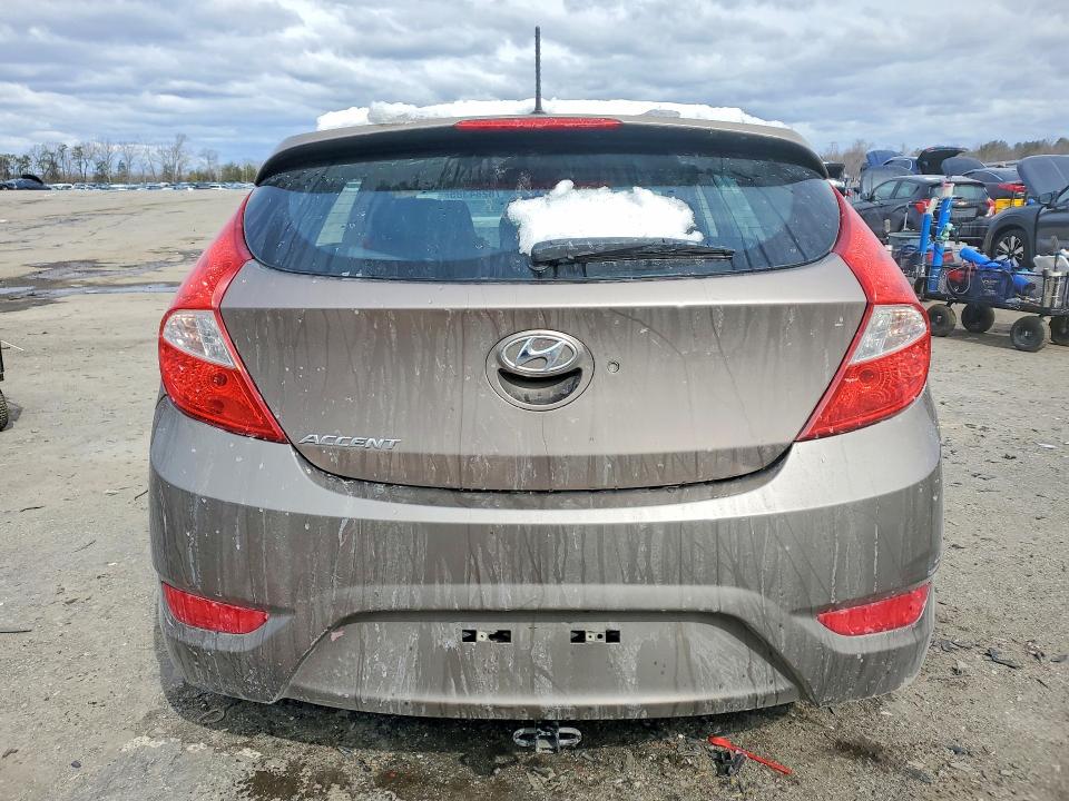 Photo 6 from auction – 2013 HYUNDAI ACCENT with VIN KMHCU5AE7DU107758