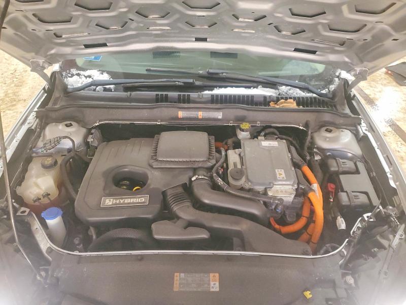 Photo 11 from auction – 2019 FORD FUSION with VIN 3FA6P0LU7KR212651
