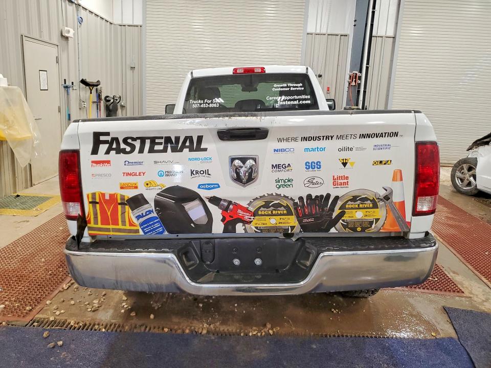 Photo 6 from auction – 2023 RAM 1500 CLASSIC with VIN 3C6JR7EG6PG672084