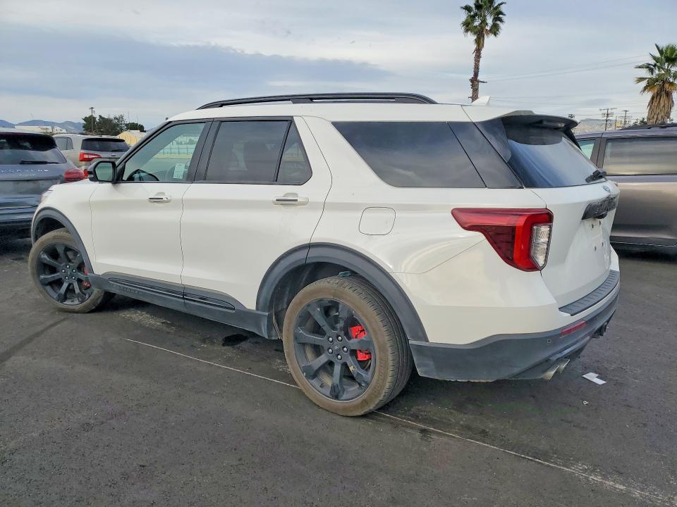 Photo 2 from auction – 2022 FORD EXPLORER with VIN 1FM5K8GC1NGC35998