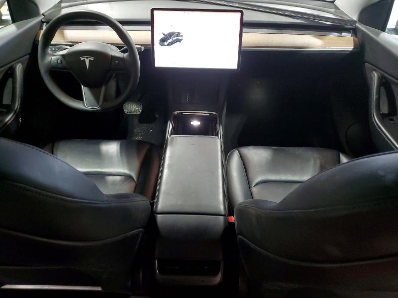 Photo 8 from auction – 2022 TESLA MODEL Y with VIN 7SAYGDEE0NF340108