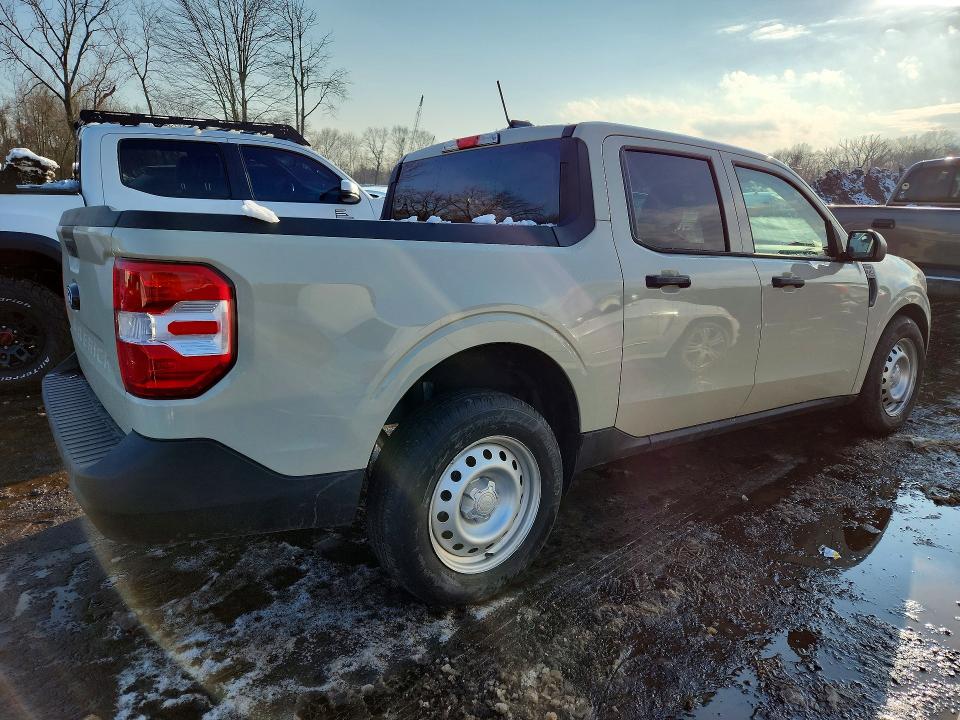 Photo 3 from auction – 2025 FORD MAVERICK with VIN 3FTTW8A32SRB24826