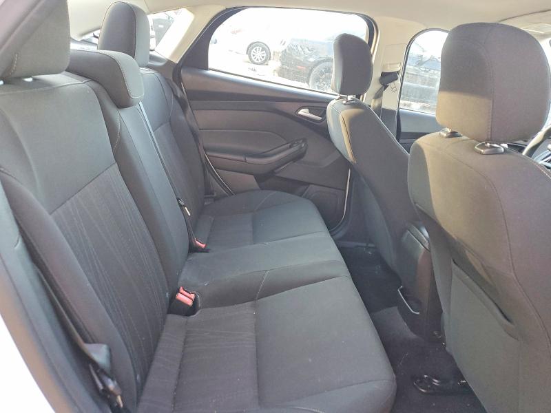 Photo 10 from auction – 2016 FORD FOCUS with VIN 1FADP3F28GL204258