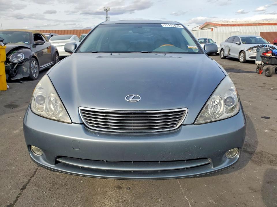 Photo 5 from auction – 2005 LEXUS ES with VIN JTHBA30G855139113