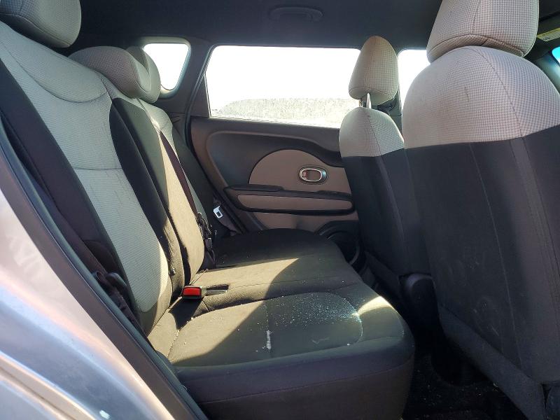 Photo 11 from auction – 2018 KIA SOUL with VIN KNDJN2A27J7565016
