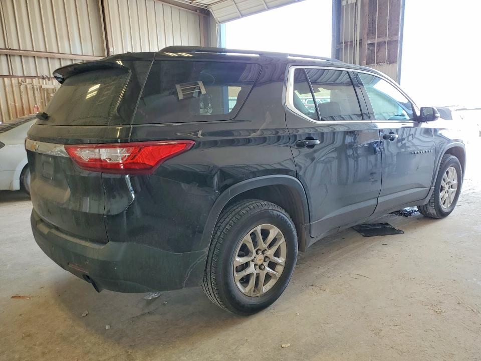 Photo 3 from auction – 2020 CHEVROLET TRAVERSE with VIN 1GNERHKW0LJ122391