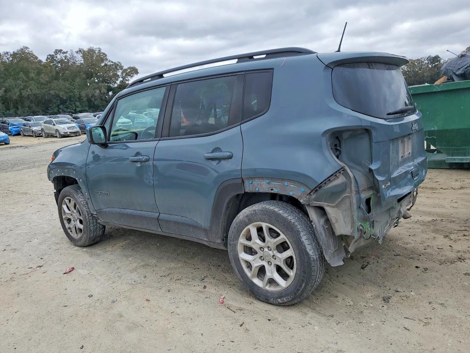 Photo 2 from auction – 2018 JEEP RENEGADE L with VIN ZACCJBBB9JPJ42196