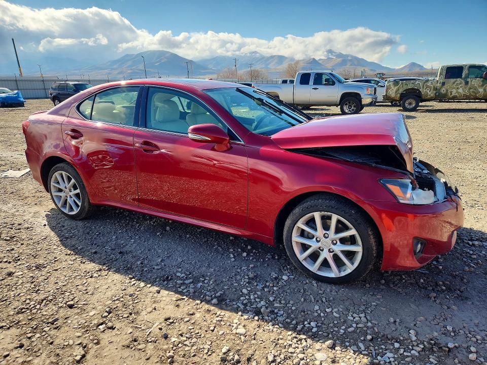 Photo 4 from auction – 2012 LEXUS IS with VIN JTHCF5C28C5055355