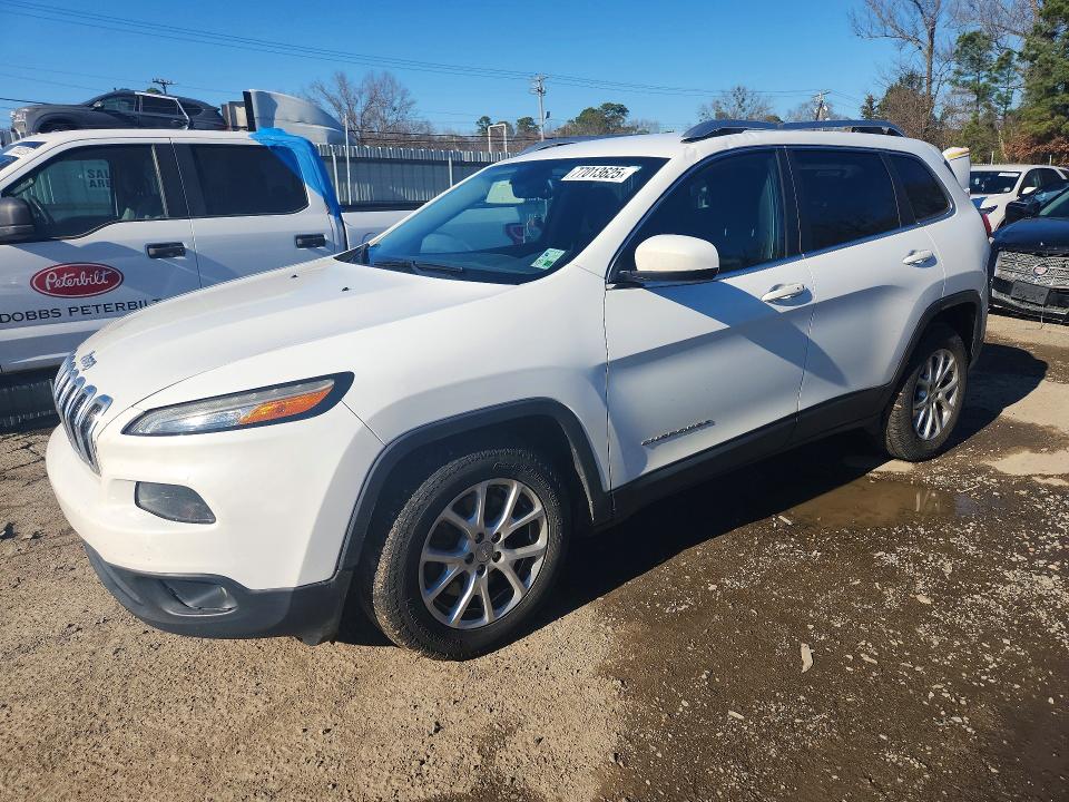 JEEP CHEROKEE 2016 with VIN 1C4PJLCB4GW264520 - Photo from auction