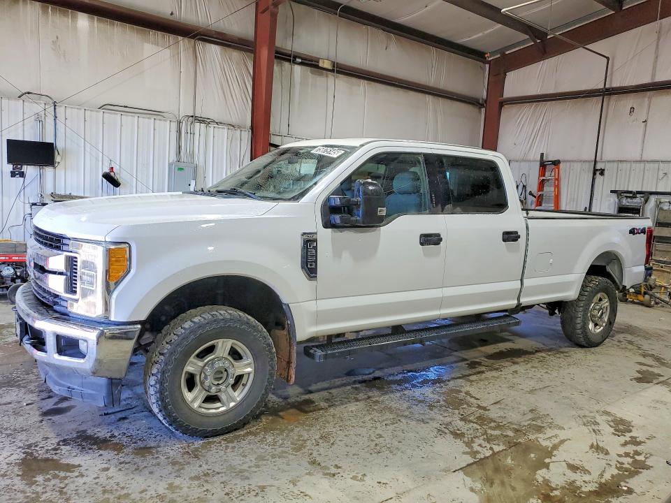 FORD F250 2017 with VIN 1FT7W2B62HEC34570 - Photo from auction