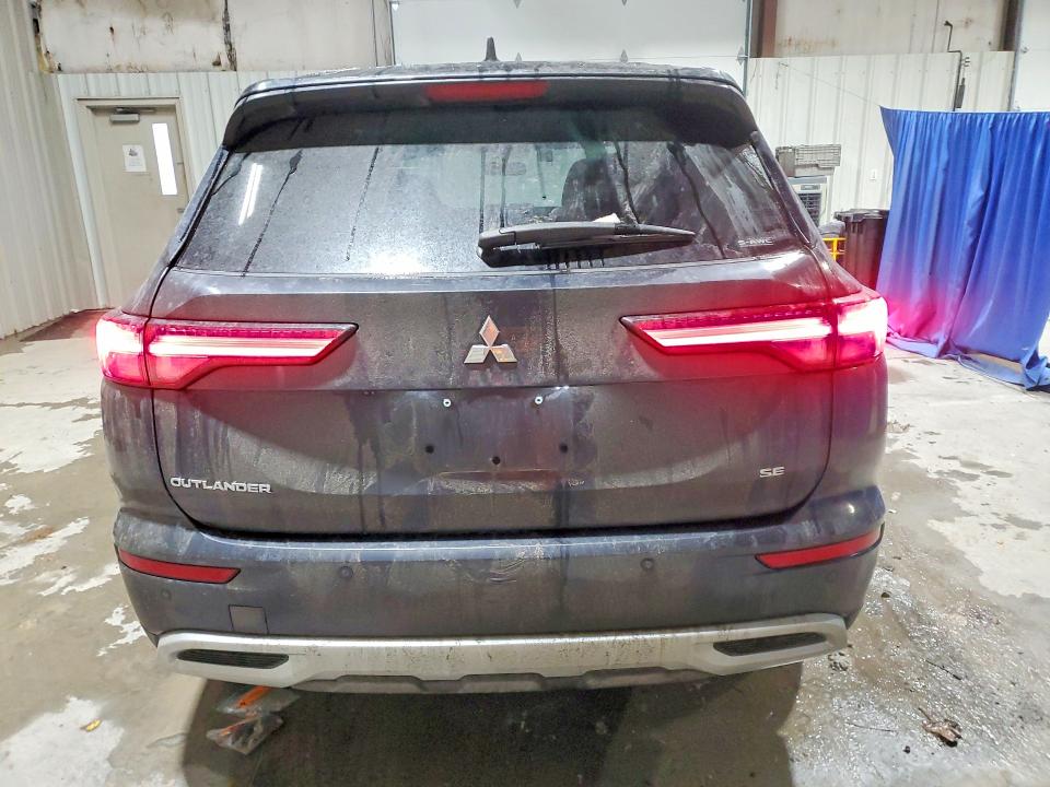 Photo 6 from auction – 2024 MITSUBISHI OUTLANDER with VIN JA4J4VA82RZ062397