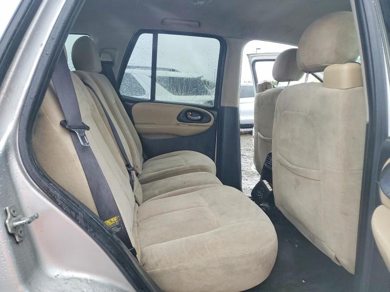 Photo 10 from auction – 2005 CHEVROLET TRAILBLAZE with VIN 1GNDS13S152159904