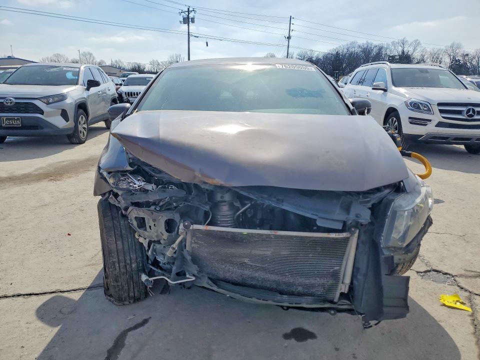 Photo 5 from auction – 2014 HONDA CIVIC with VIN 19XFB2F59EE082604