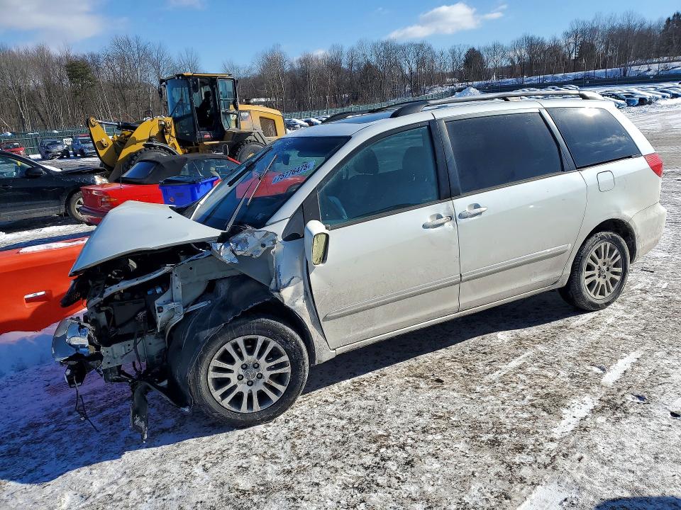 Photo 1 from auction – 2009 TOYOTA SIENNA XLE with VIN 5TDBK22C99S023860