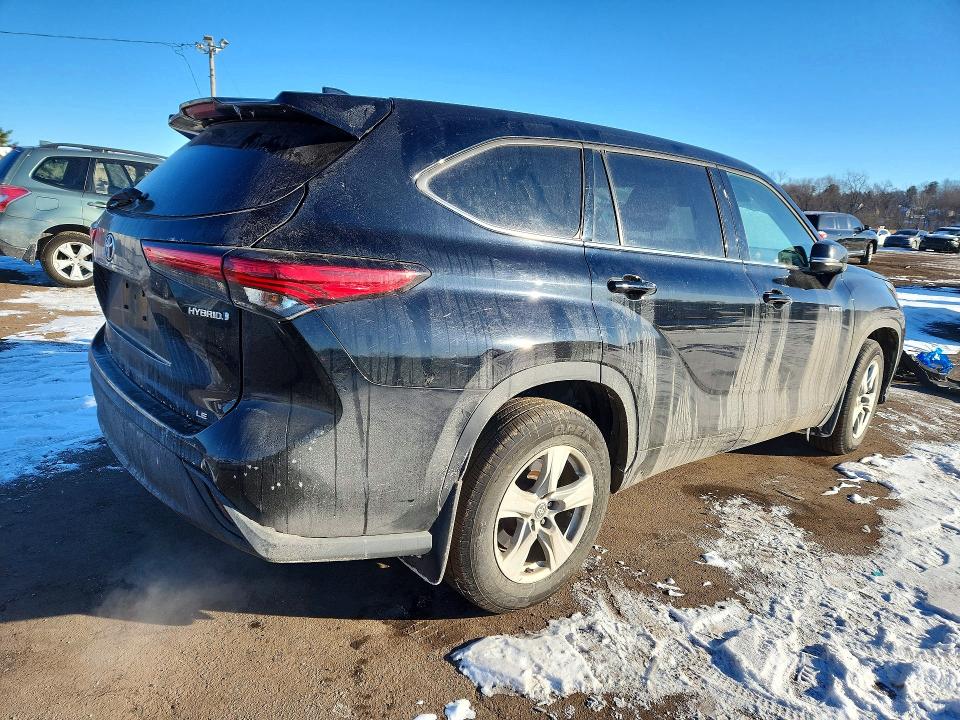 Photo 3 from auction – 2020 TOYOTA HIGHLANDER with VIN 5TDBBRCH1LS503174