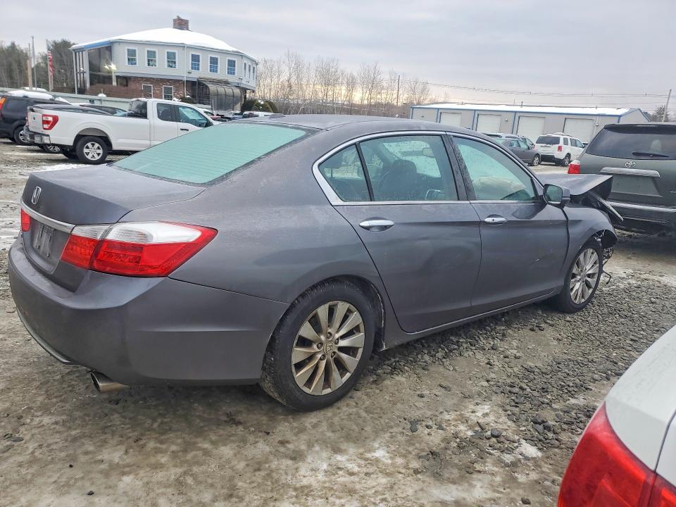 Photo 3 from auction – 2013 HONDA ACCORD EXL with VIN 1HGCR2F82DA046930