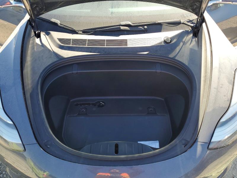 Photo 11 from auction – 2019 TESLA MODEL 3 with VIN 5YJ3E1EB3KF452303