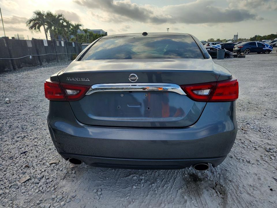 Photo 6 from auction – 2018 NISS MAXIMA with VIN 1N4AA6AP9JC395401