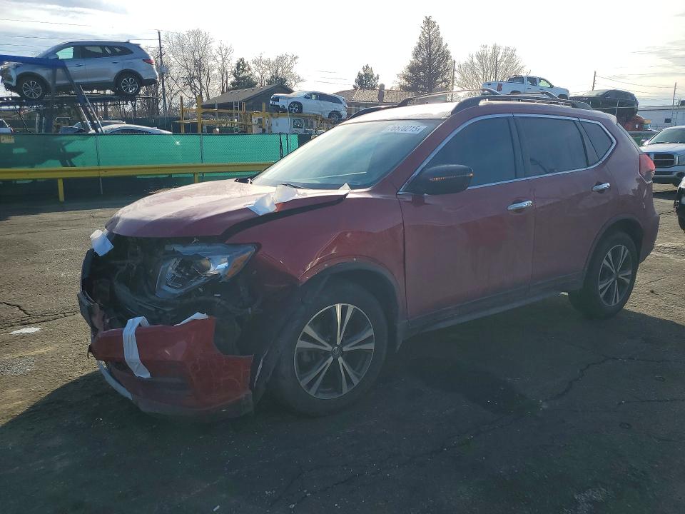 NISSAN ROGUE SV 2017 with VIN 5N1AT2MV2HC805274 - Photo from auction