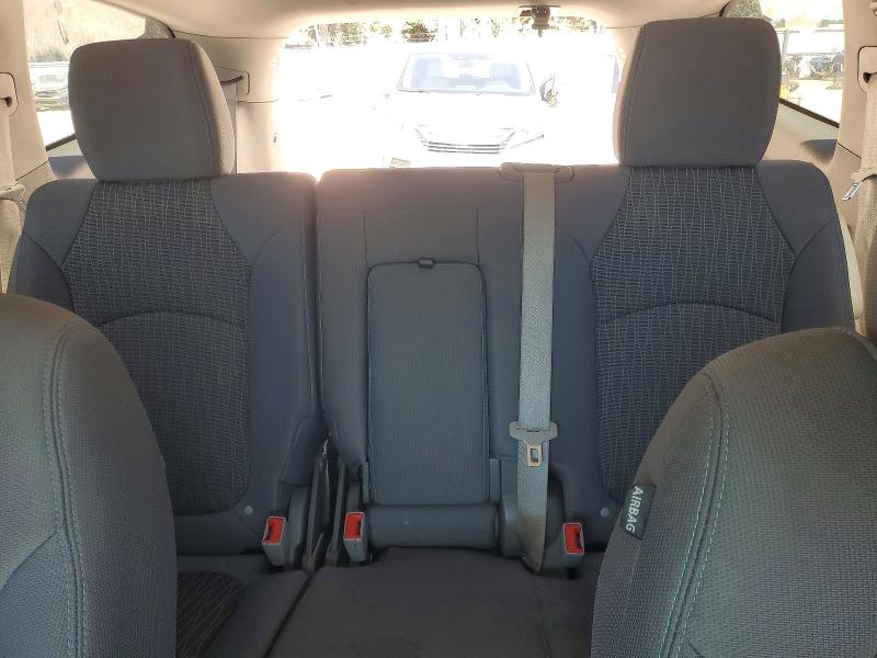 Photo 10 from auction – 2013 CHEVROLET TRAVERSE with VIN 1GNKRFKD5DJ201062