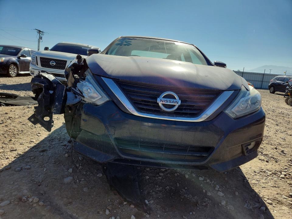 Photo 5 from auction – 2016 NISSAN ALTIMA 2.5 with VIN 1N4AL3AP4GC120228