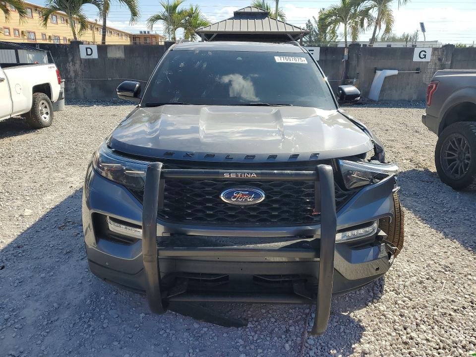 Photo 5 from auction – 2022 FORD EXPLORER with VIN 1FM5K8GC3NGA29727