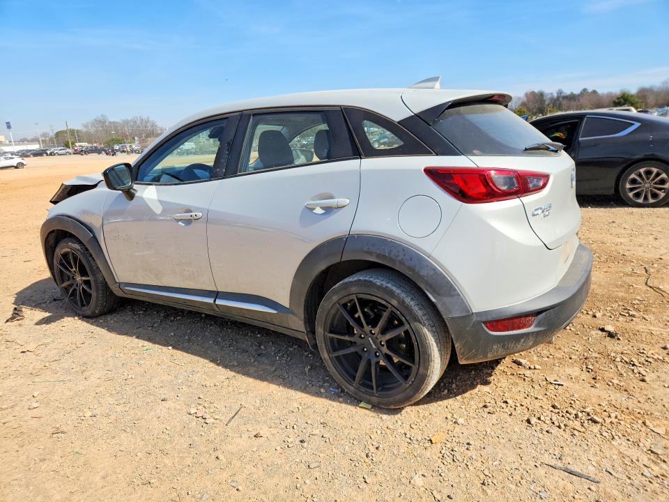 Photo 2 from auction – 2016 MAZDA CX-3 with VIN JM1DKBD78G0111002