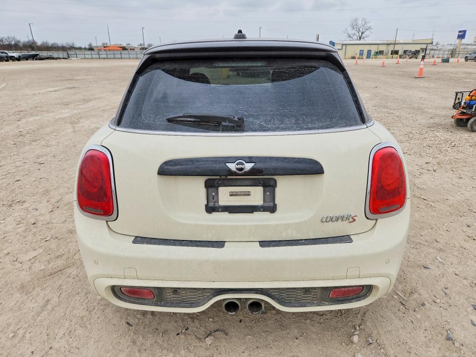 Photo 6 from auction – 2018 MINI COOPER with VIN WMWXU3C56J2F50529