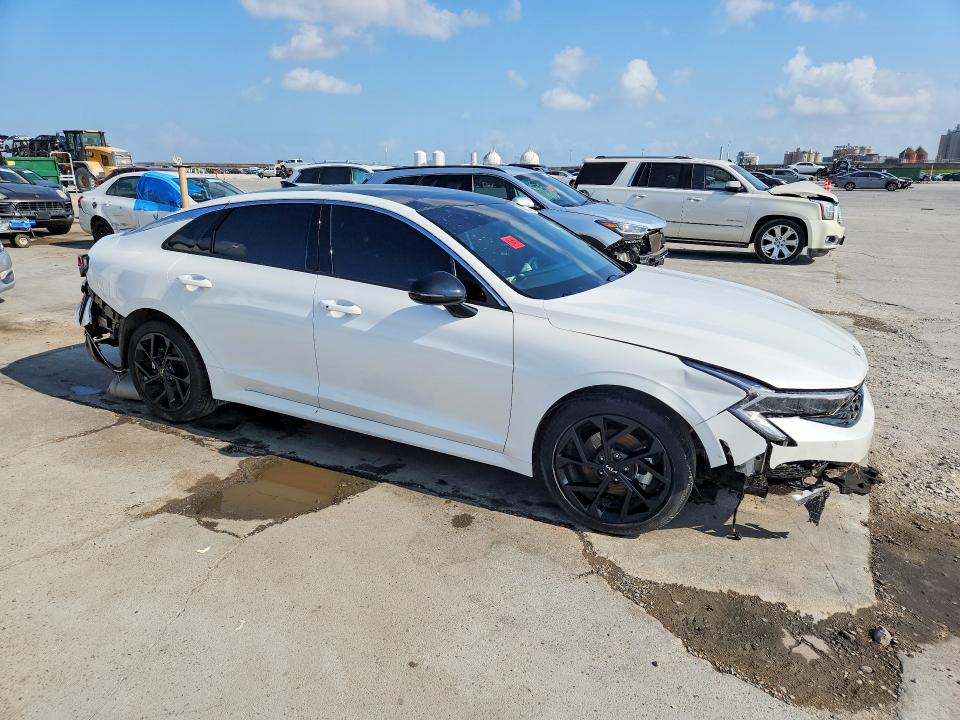 Photo 4 from auction – 2026 KIA K5 with VIN KNAG64J73T5429833