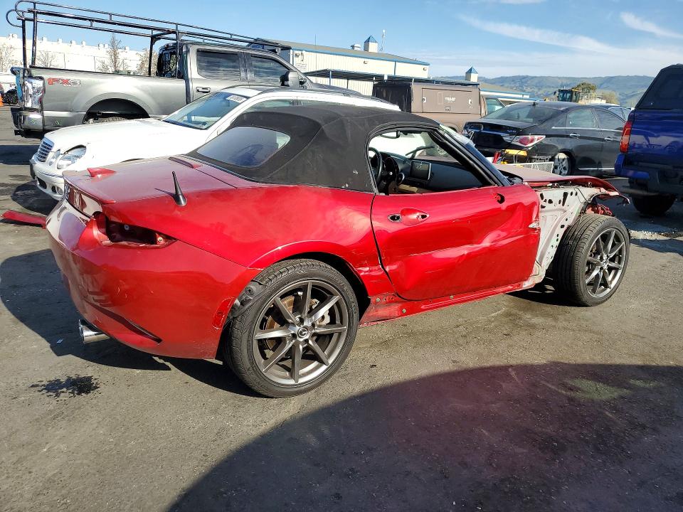 Photo 3 from auction – 2016 MAZDA MX-5 MIATA with VIN JM1NDAD72G0102028