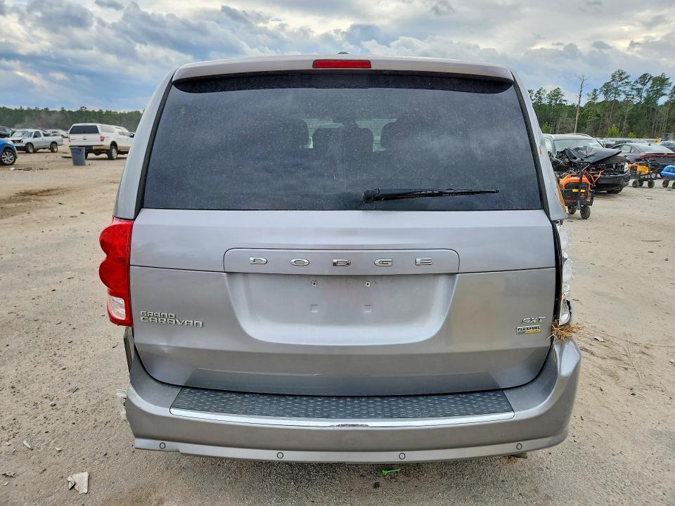Photo 6 from auction – 2016 DODGE GRAND CARA with VIN 2C4RDGCG2GR356849