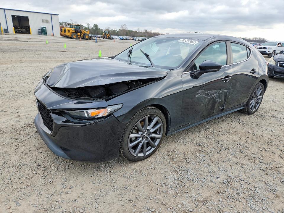 MAZDA 3 2020 with VIN JM1BPALM2L1161070 - Photo from auction
