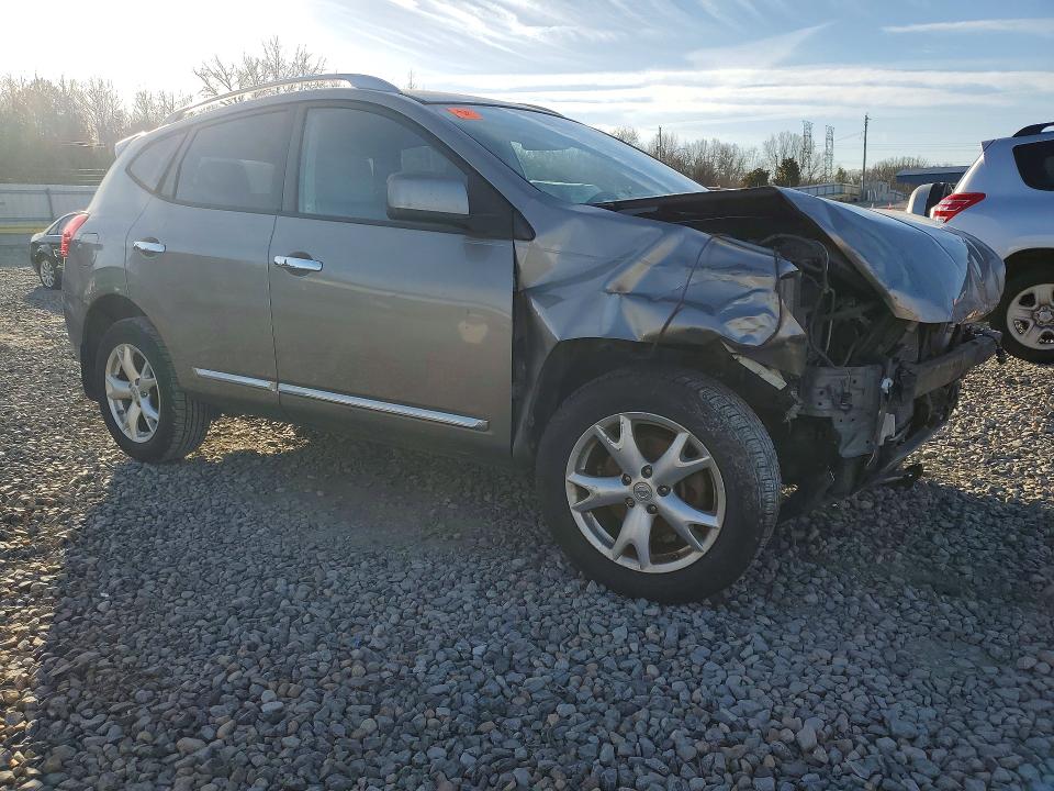 Photo 4 from auction – 2011 NISSAN ROGUE with VIN JN8AS5MT4BW181866