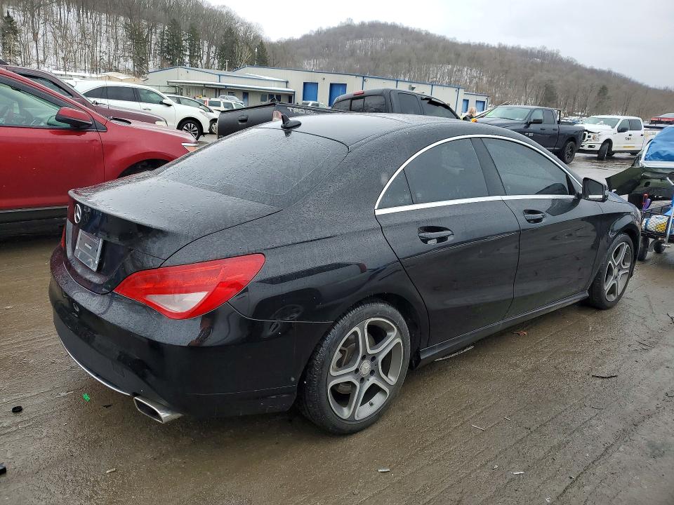 Photo 3 from auction – 2014 MERCEDES-BENZ CLA with VIN WDDSJ4EB5EN061917